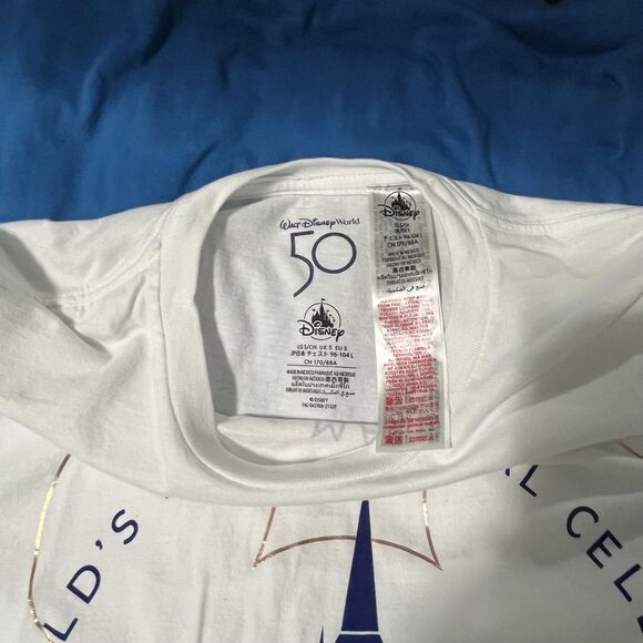 Walt Disney World 50th Anniversary Passholder Women's Long Sleeve T-shirt Small - Picture 8 of 11